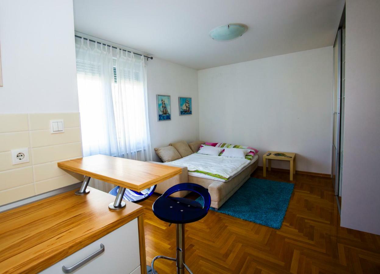 Apartment Luka Zagreb Eksteriør billede